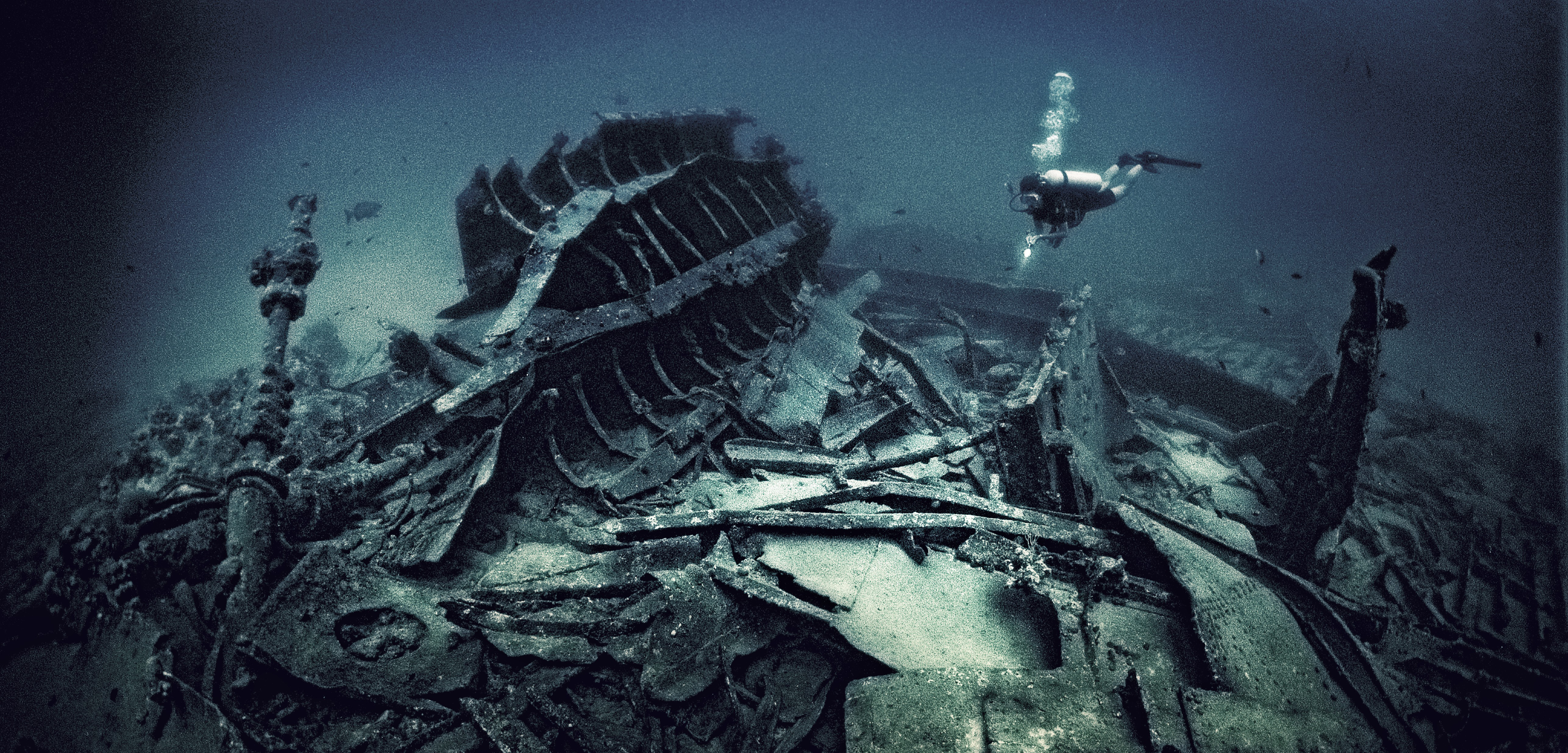 The Caribbean Sea is littered with shipwrecks. Photo by Julian Calverley/Corbis