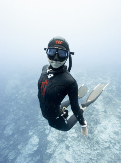 Freediving is a key element of the spearfishing experience for many enthusiasts. “Jessea” Wenjie Lu, shown here, teaches the technique on O‘ahu. Photo courtesy of jesseadiving.com