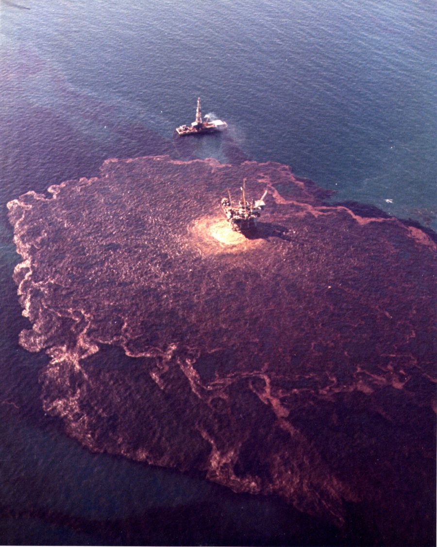 1969 oil spill of Santa Barbara, California