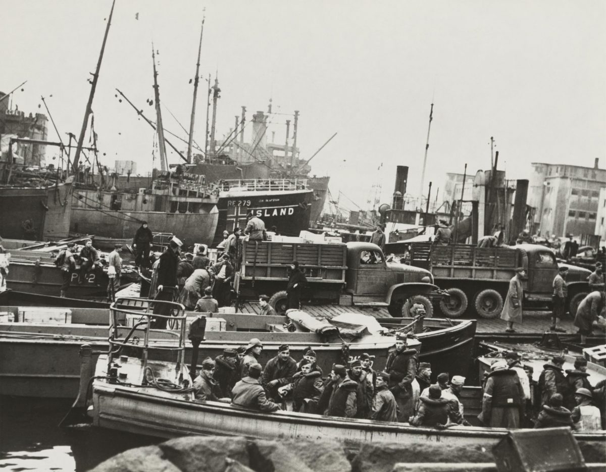 merican soldiers disembark at Iceland on Oct. 16, 1941